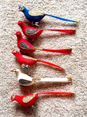 Vintage MCM Lot Of 1960s Christmas Bird Flocked Clip On Ornaments Japan